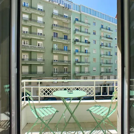 Downtown Stylish Lisbon